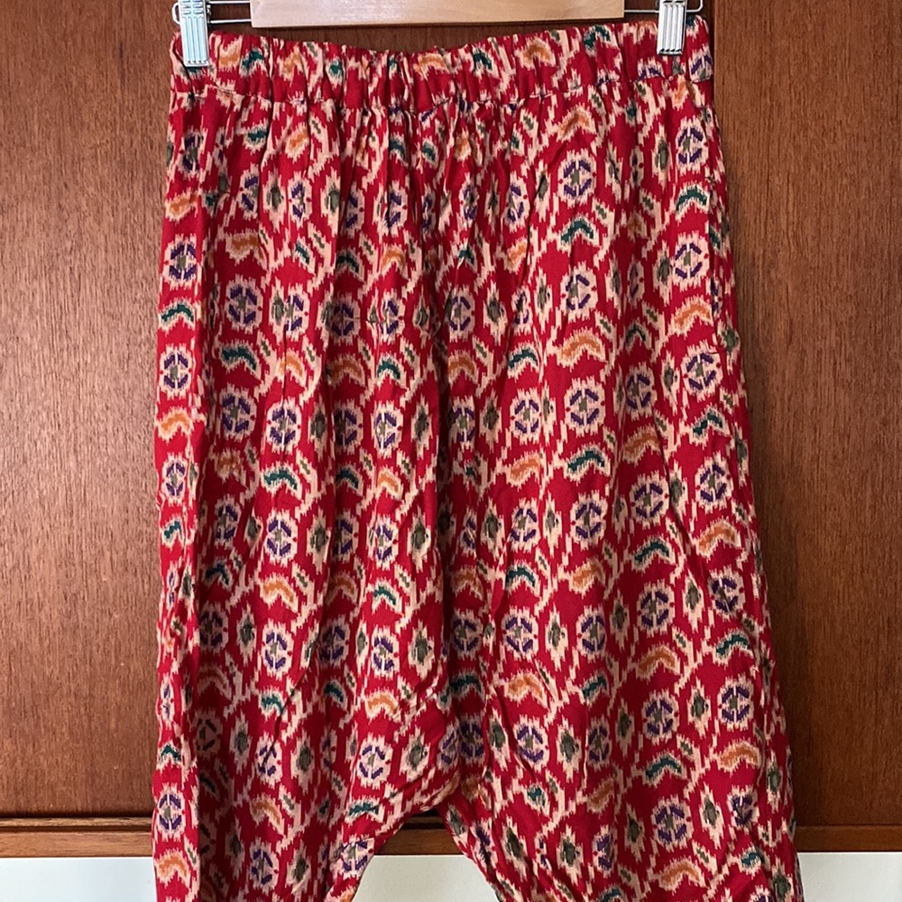 Urban Outfitters beach lounge ikat capris - Picture 6 of 9
